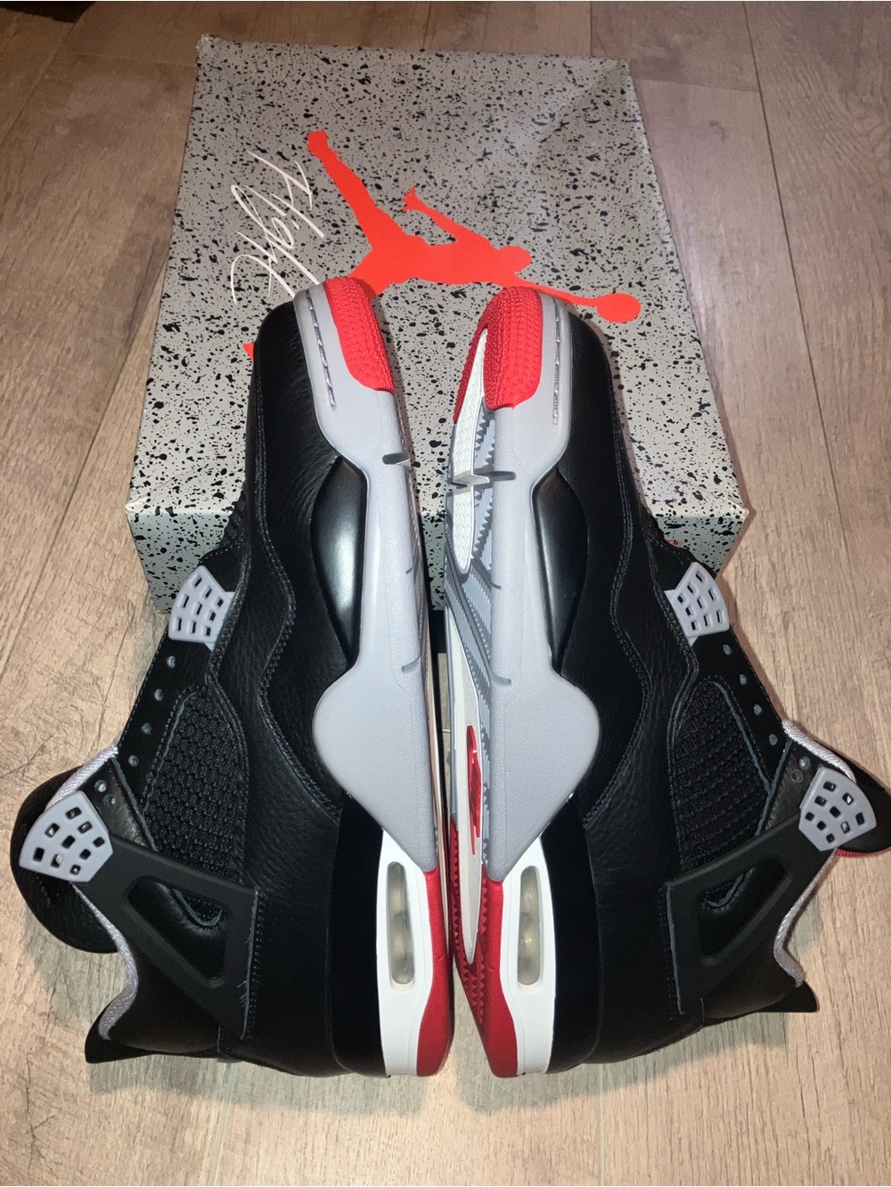 Jordan Men's Black/Red/Gray Retro Sneakers